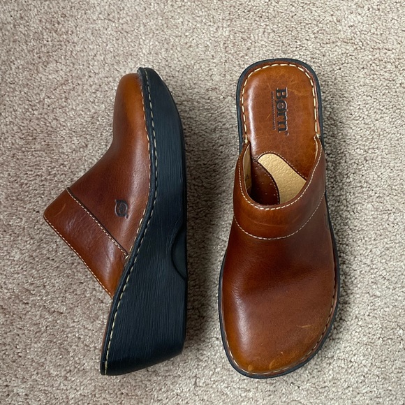 Born brown leather slip on clogs - Picture 1 of 7